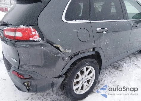 2016 Jeep Cherokee Latitude z USA, uszkodzony, nr VIN 1C4PJMCB8GW118949